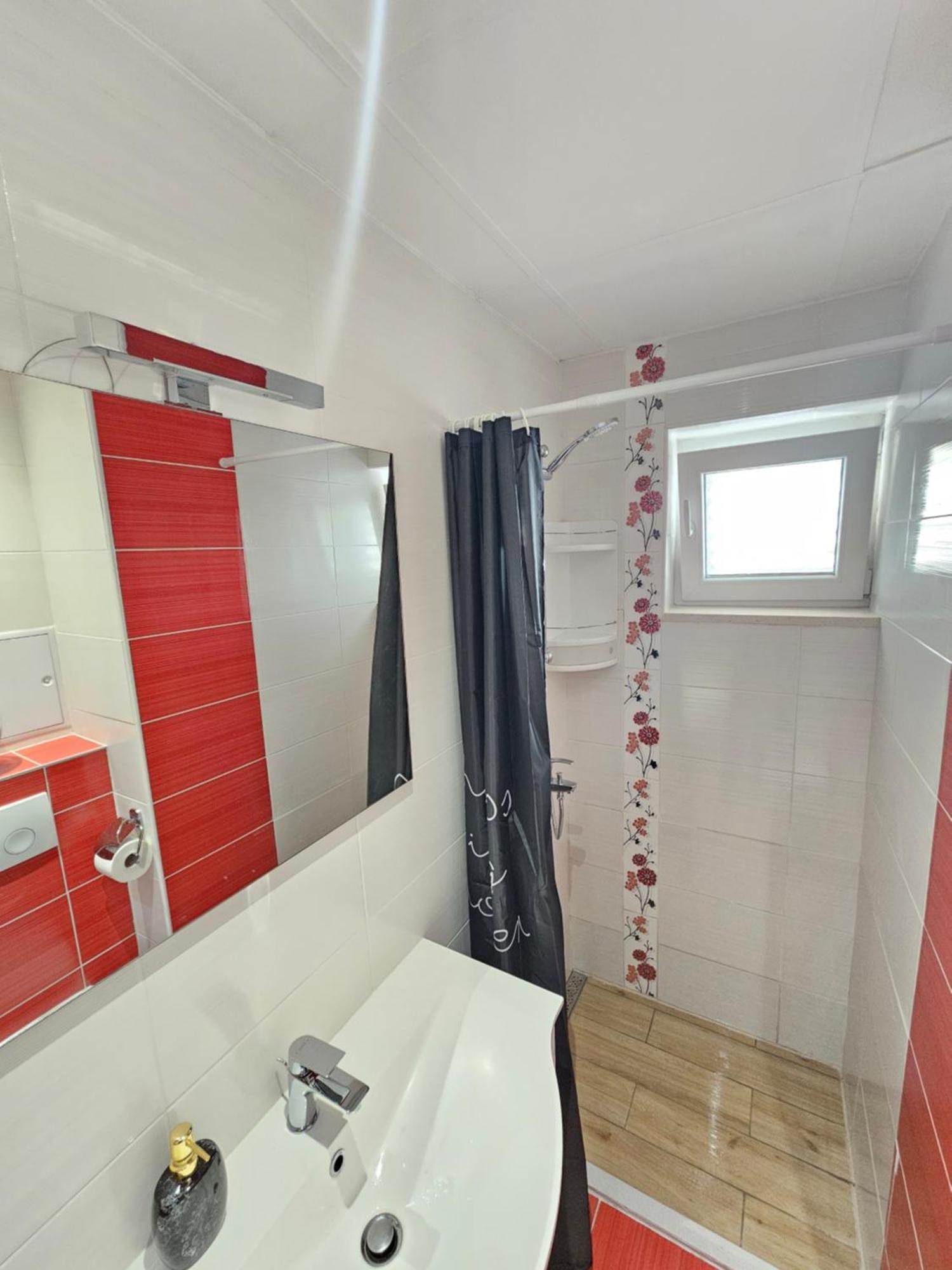 Apartments Iva マカルスカ エクステリア 写真
