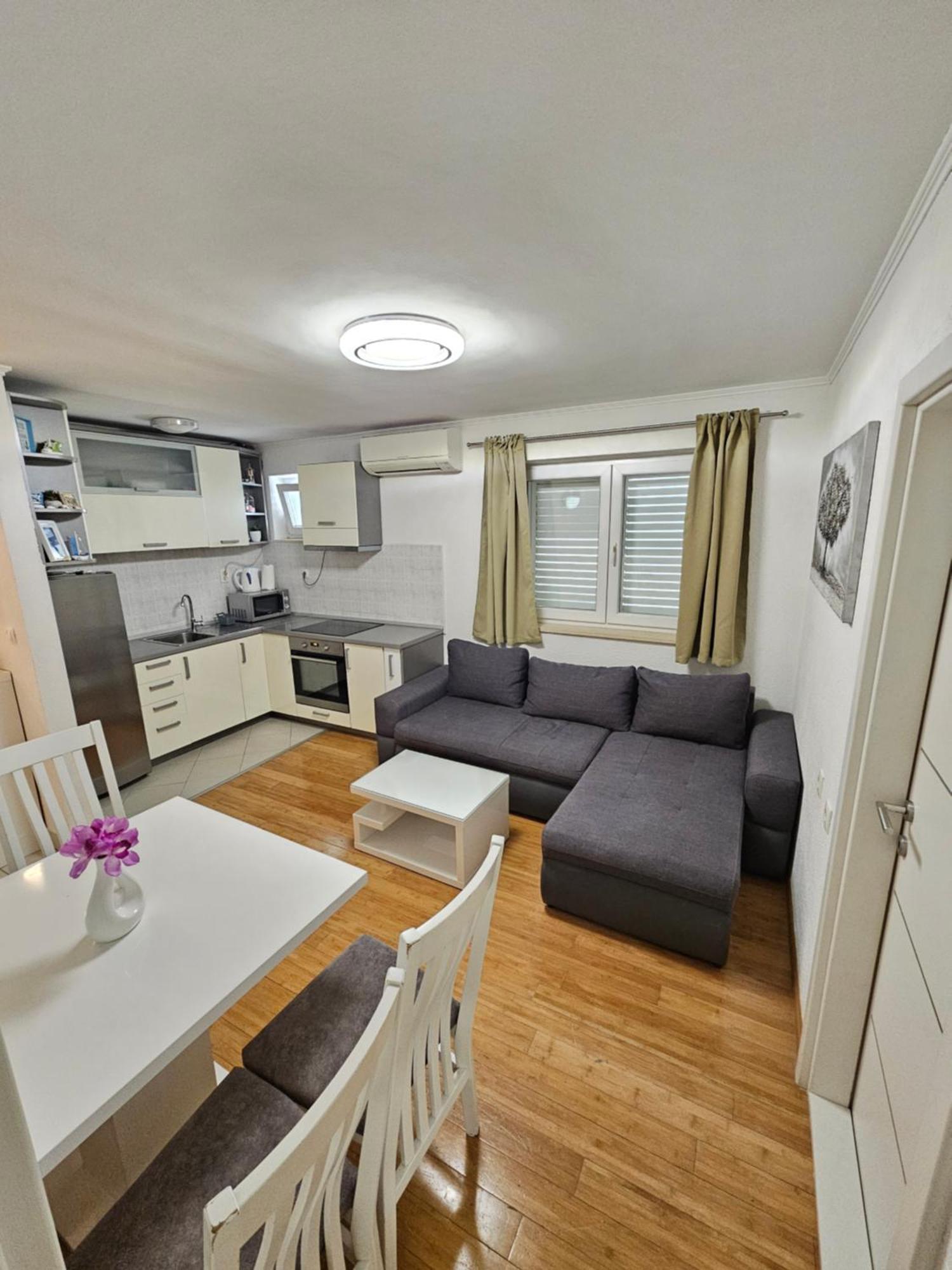 Apartments Iva マカルスカ エクステリア 写真