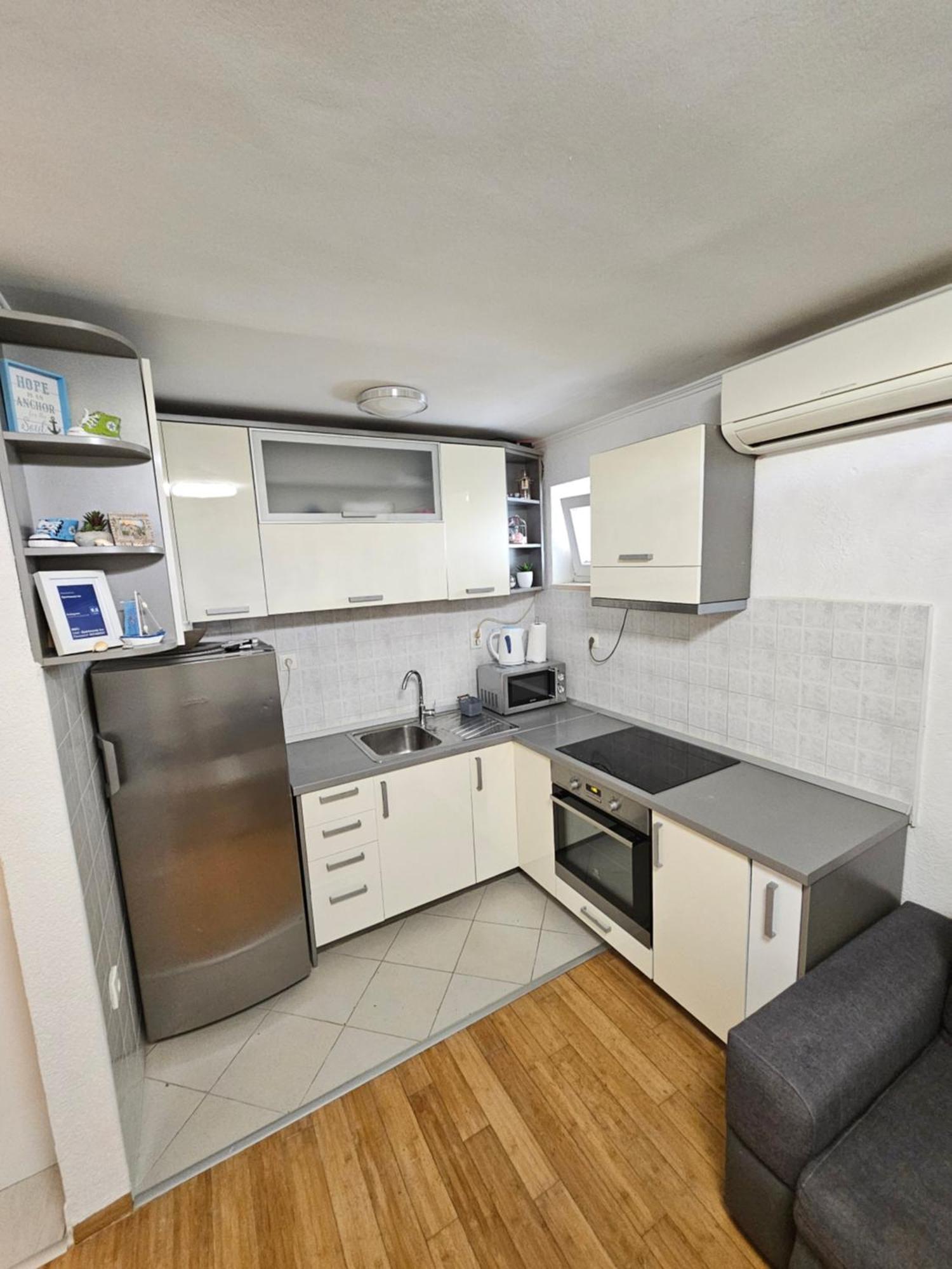 Apartments Iva マカルスカ エクステリア 写真